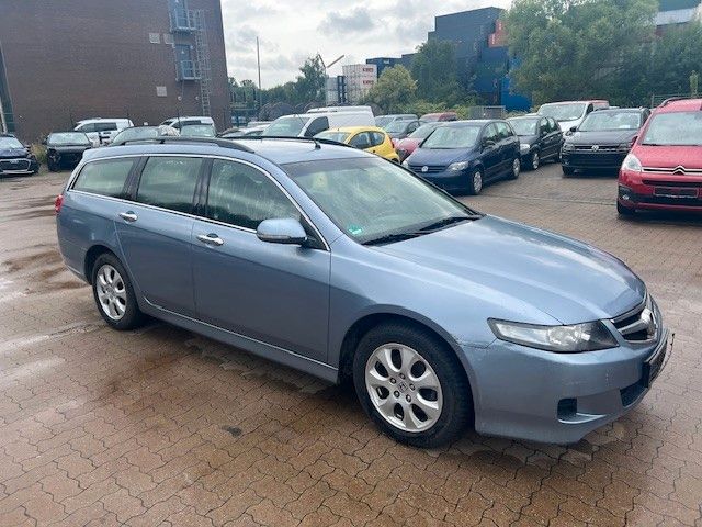 Honda Accord 236.000 km 899 € Hamburg 21107