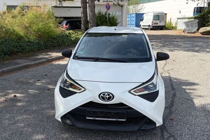 Toyota Aygo (X) 78.027 km 4.999 &euro; Barsbüttel 22885