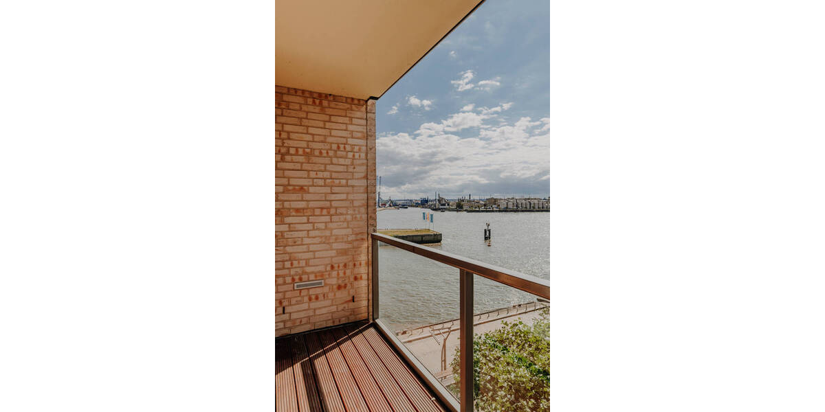 Etagenwohnung Hamburg HafenCity - 3 Zimmer, 107 m&sup2;, 2.195&euro; | Angebot:26391903