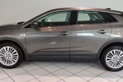Opel Grandland (X) 121.000 km 13.950 € Geesthacht 21502