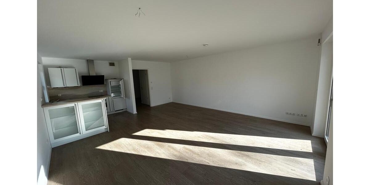 Etagenwohnung Buxtehude - 2 Zimmer, 77 m&sup2;, 1.116&euro; | Angebot:26183948