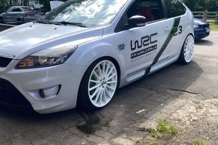 Ford Focus 199.000 km 7.200 &euro; Hoisdorf 22995