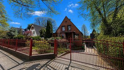 ATTRAKTIVES POTENZIAL IN GEWACHSENER WOHNLAGE - Grundstück Hamburg Hummelsbüttel Hummelsbüttel | Angebot:26326686