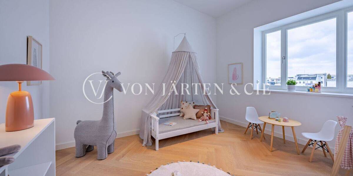 Etagenwohnung Hamburg Uhlenhorst - 5 Zimmer, 176 m&sup2;, 2.499.000&euro; | Angebot:25938472