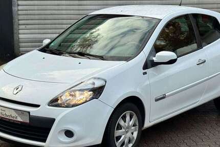 Renault Clio 103.000 km 3.490 € Norderstedt 22844