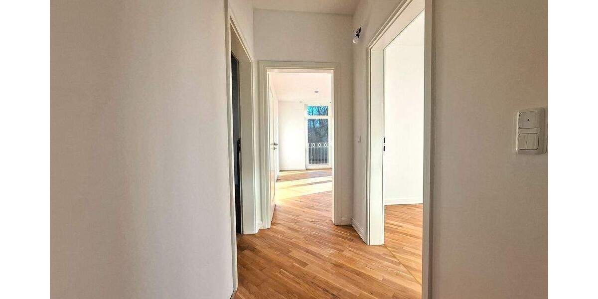 Genau richtig für Ihre kleine Familie oder für eine Zweier-WG der Generation 50 plus! 4 zimmer