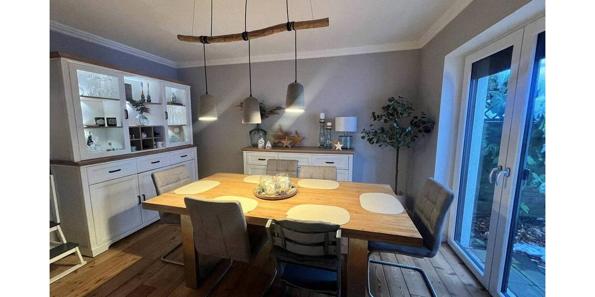 Doppelhaushälfte Hamburg Sasel - 7 Zimmer, 135 m&sup2;, 3.300&euro; | Angebot:26275113