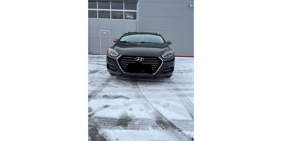 Hyundai i40 122.500 km 10.899 &euro; Hamburg 22547