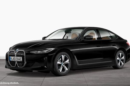 BMW i4 11.410 km 39.902 &euro; Barsbüttel bei Hamburg 22885