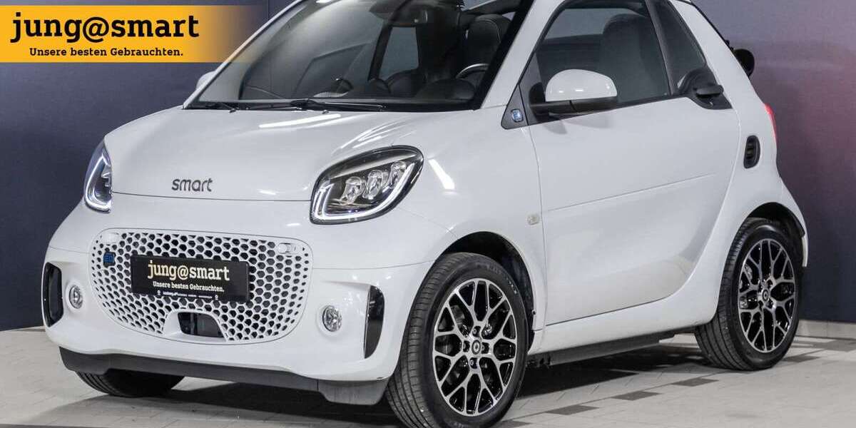 Smart forTwo 15.917 km 18.640 &euro; Hamburg 22549