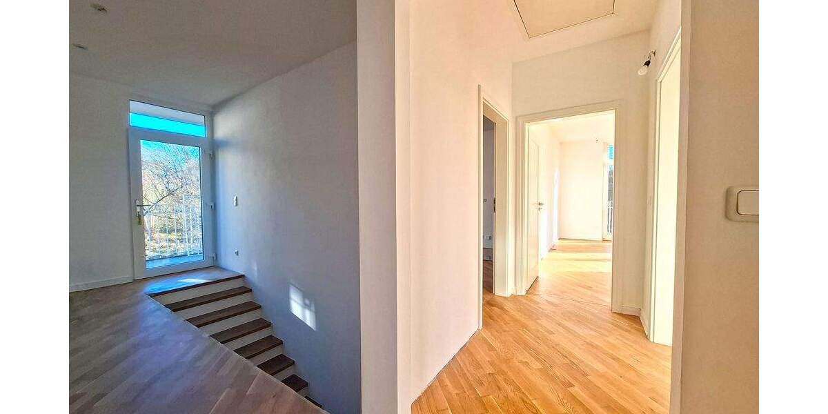 Genau richtig für Ihre kleine Familie oder für eine Zweier-WG der Generation 50 plus! 4 zimmer