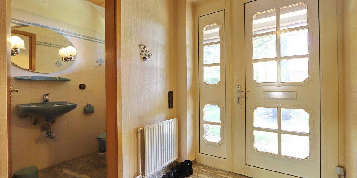 Einfamilienhaus Hamburg Langenhorn - 8 Zimmer, 191 m&sup2;, 450.000&euro; | Angebot:26806972
