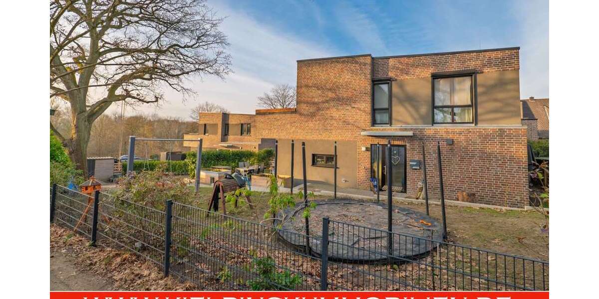 Haus zum Kaufen in Wedel 895.000 € 138.5 m² 5 zimmer