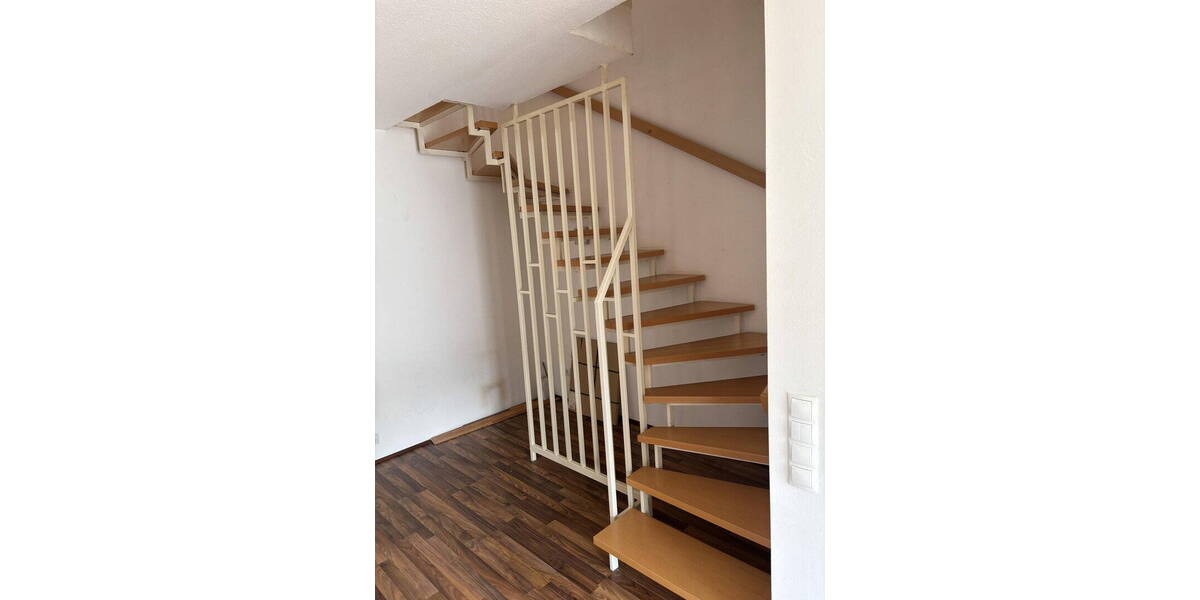 Etagenwohnung Hamburg Schnelsen - 3 Zimmer, 82 m&sup2;, 5.000&euro; | Angebot:26257617