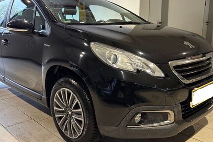 Peugeot 2008 124.000 km 5.995 &euro; Hamburg 20537
