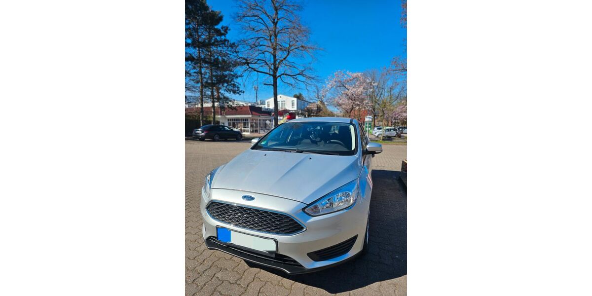 Ford Focus 85.000 km 7.400 &euro; Hamburg 22047