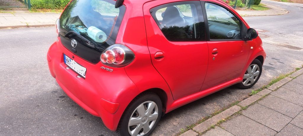 Toyota Aygo (X) 158.000 km 1.300 &euro; Hamburg 22179
