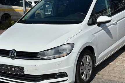 VW Touran 426.000 km 5.200 &euro; Stapelfeld bei Hamburg 22145