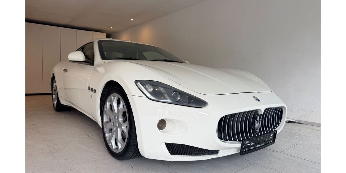 Maserati Granturismo 145.000 km 33.500 &euro; Hamburg 22179