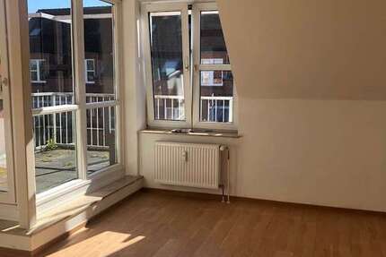 Wohnung zum Mieten in Wedel 1.139,78 € 108.55 m²