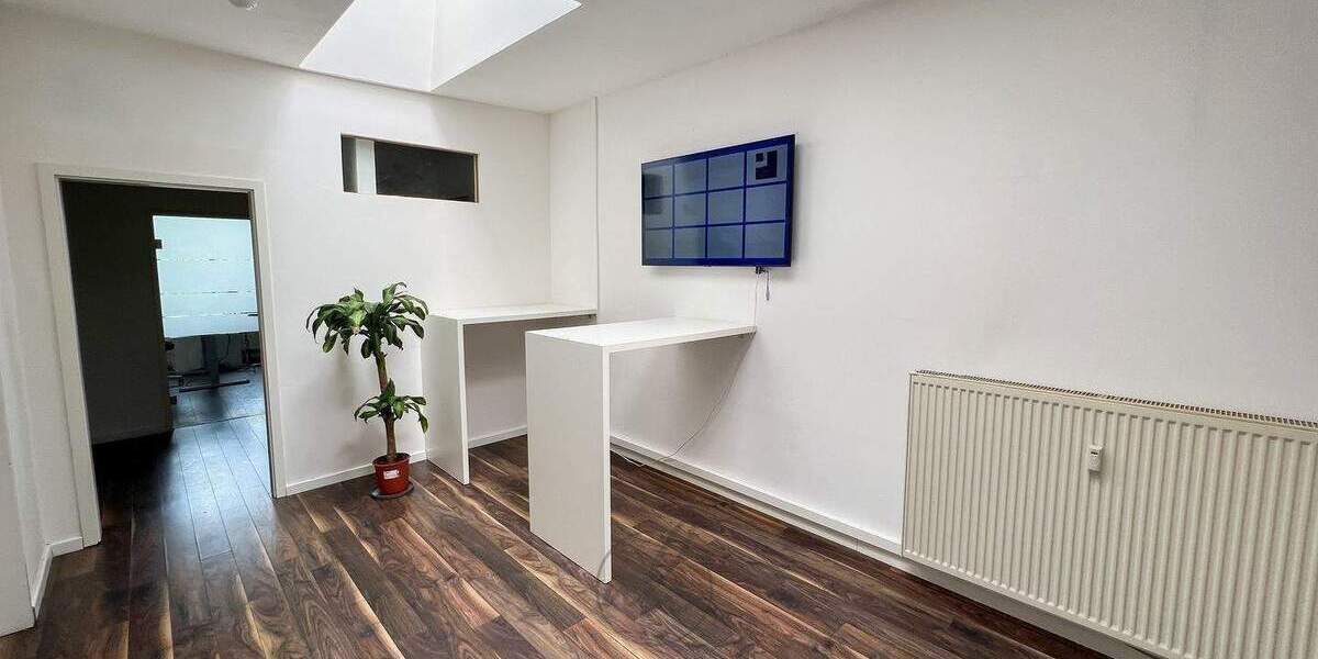 Gewerbeobjekt Hamburg Wandsbek - 4 Zimmer, 145 m&sup2;, 1.450&euro; | Angebot:26258600