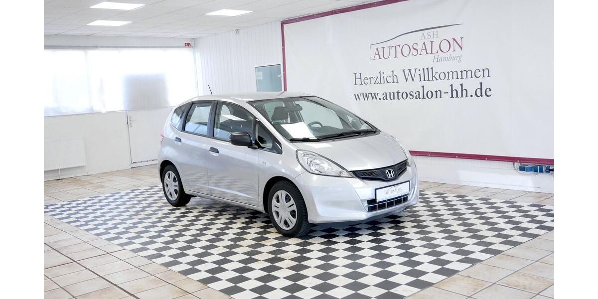 Honda Jazz 27.699 km 7.499 &euro; Hamburg 22399