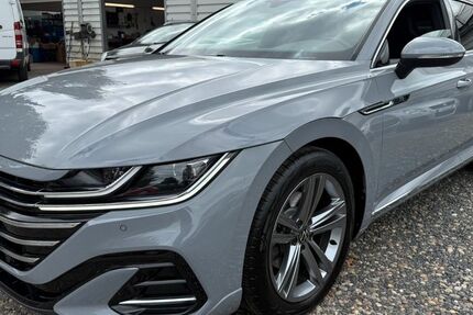 VW Arteon 65.296 km 28.490 &euro; Hamburg 22179