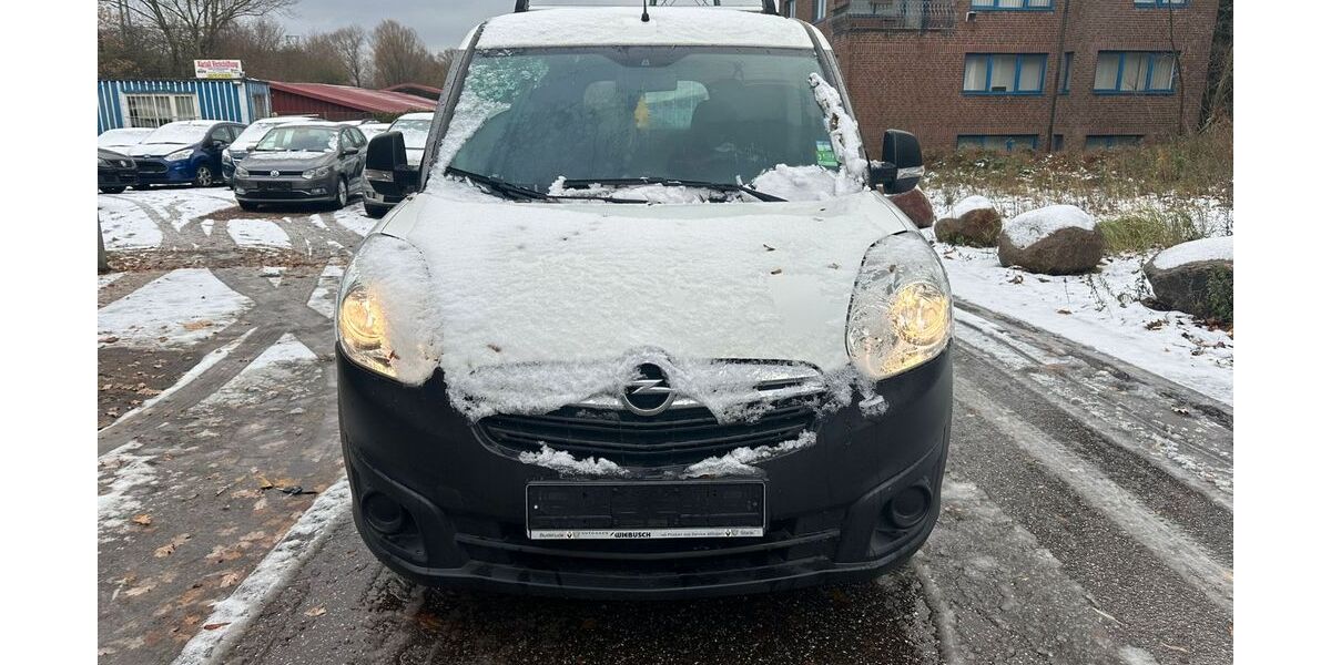 Opel Combo 142.000 km 5.950 &euro; Hamburg 21079