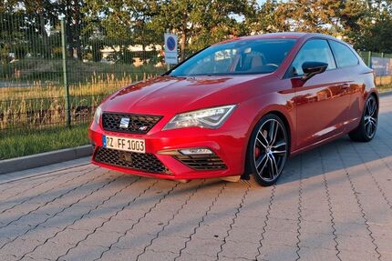 Seat Leon 73.000 km 19.999 &euro; Geesthacht 21502