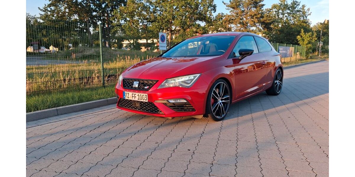 Seat Leon 73.000 km 19.999 &euro; Geesthacht 21502