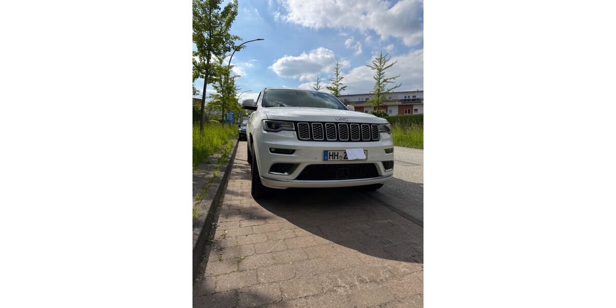 Jeep Grand Cherokee 81.000 km 28.999 &euro; Hamburg 21035