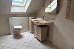 Helle Dachgeschoßwohnung mit Südbalkon plus 60m² Stauraum