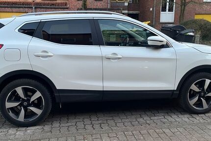 Nissan Qashqai 110.000 km 14.300 &euro; Norderstedt 22846