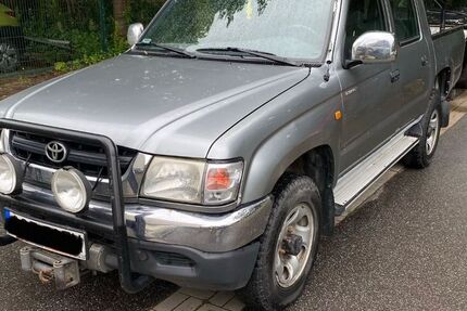 Toyota Hilux 200.000 km 8.200 &euro; Hamburg 20535