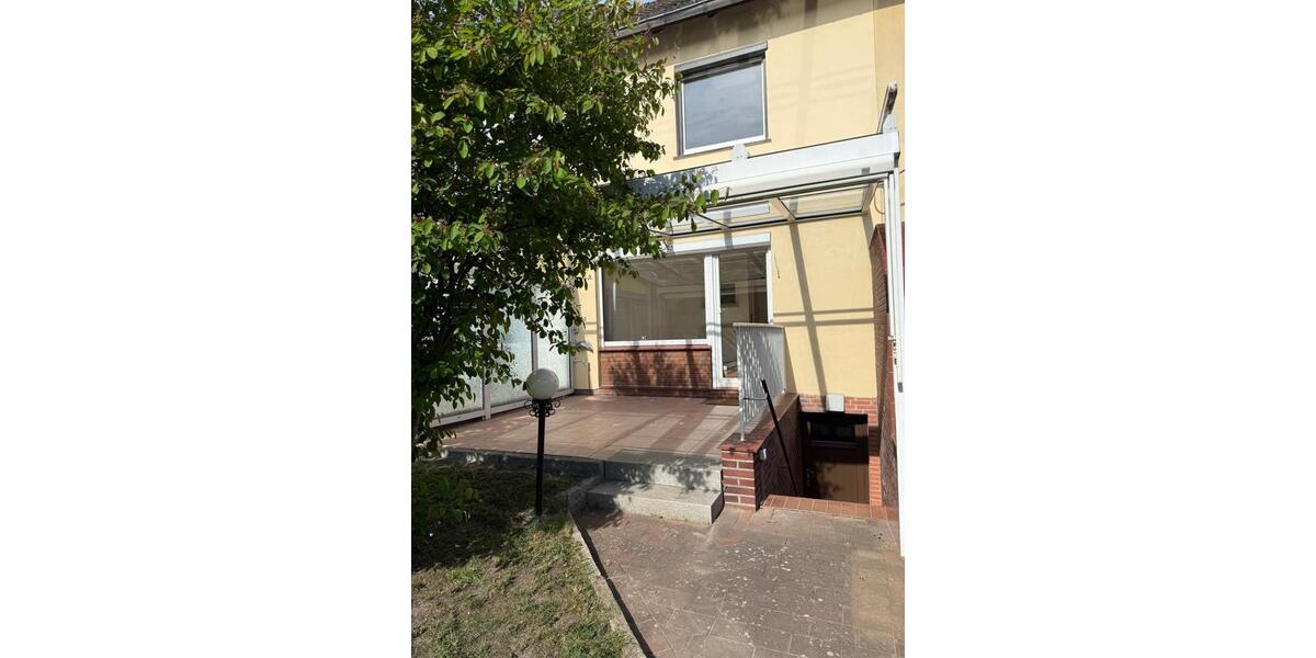 Reihenhaus Neu Wulmstorf - 5.5 Zimmer, 101 m&sup2;, 1.599&euro; | Angebot:26430897