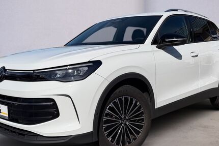 VW Tiguan 9.717 km 36.660 &euro; Bargteheide 22941