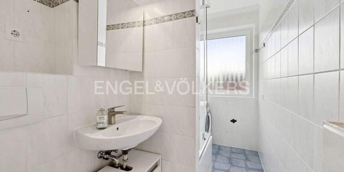 Etagenwohnung Großhansdorf - 3 Zimmer, 76 m&sup2;, 245.000&euro; | Angebot:25701893