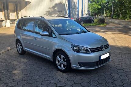 VW Touran 174.000 km 5.650 &euro; Norderstedt 22848