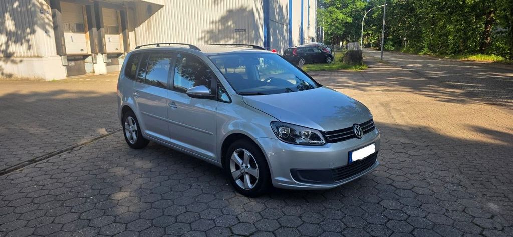 VW Touran 174.000 km 5.650 &euro; Norderstedt 22848