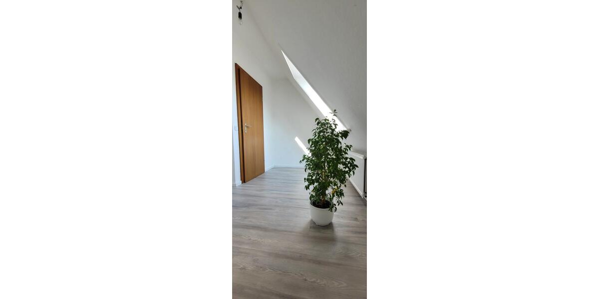 Etagenwohnung Bönningstedt - 4 Zimmer, 90 m&sup2;, 1.500&euro; | Angebot:25395219