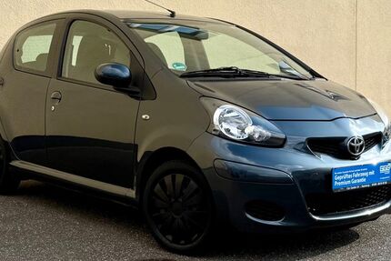 Toyota Aygo (X) 103.160 km 4.699 &euro; Hamburg 20537