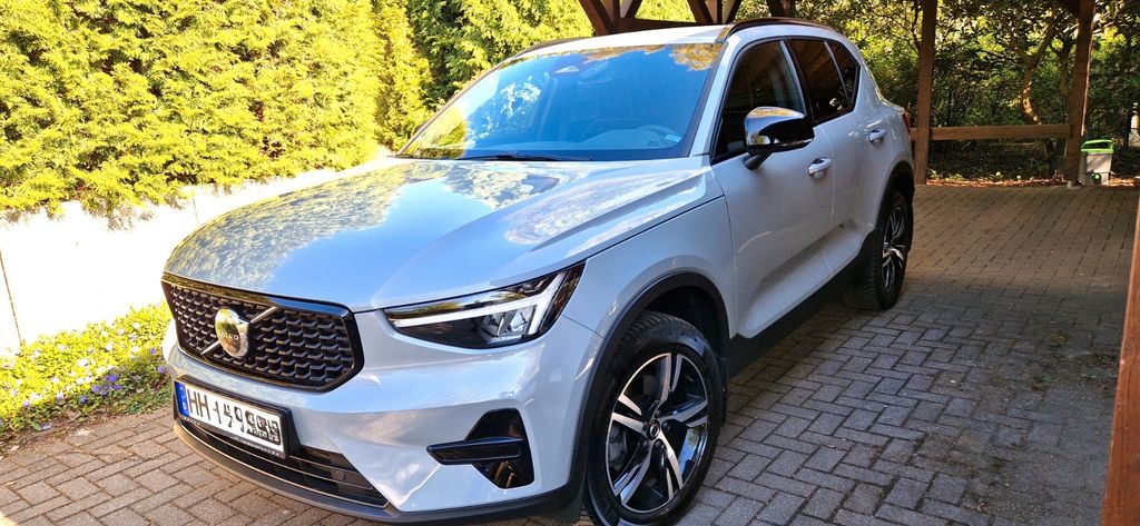 Volvo XC40 40.000 km 31.900 &euro; Hamburg 22149