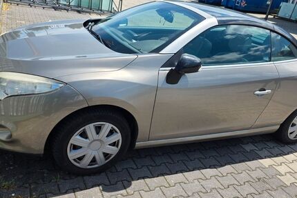Renault Megane 206.907 km 3.200 &euro; Geesthacht 21502