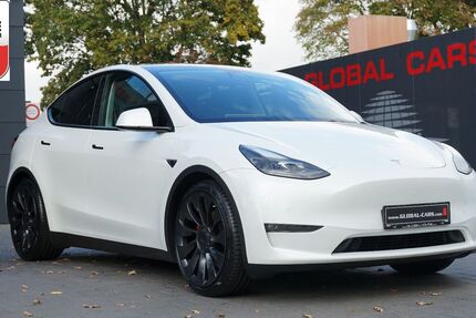 Tesla Model Y 83.016 km 33.885 &euro; Hamburg 22453