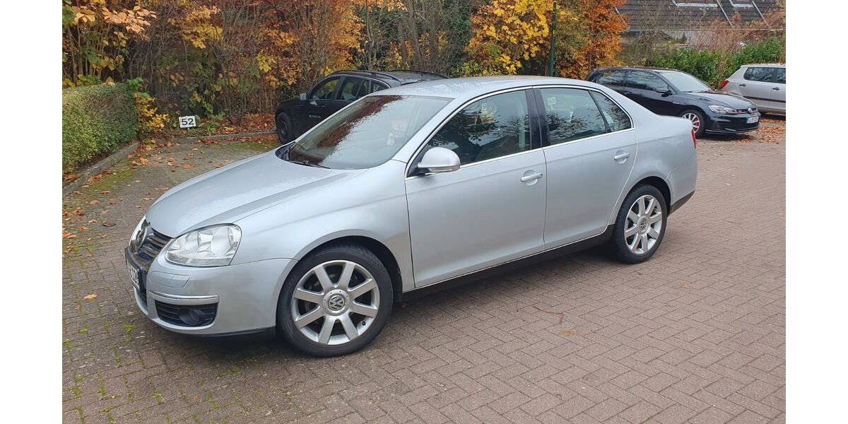 VW Jetta 79.500 km 5.550 &euro; Halstenbek 25469