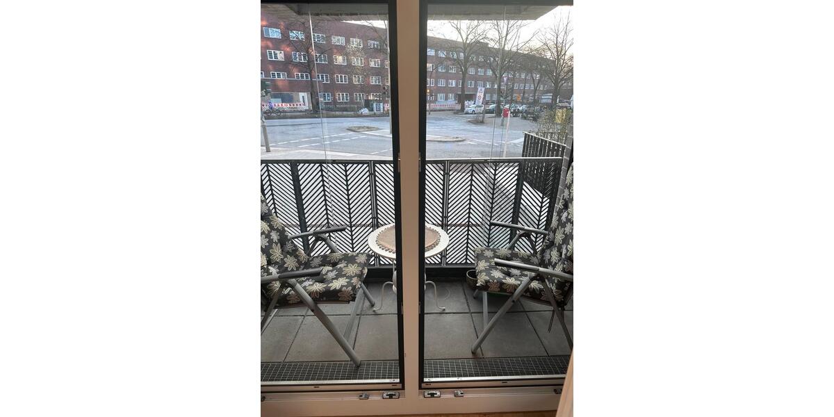 Erdgeschoßwohnung Hamburg Ottensen - 1 Zimmer, 39 m&sup2;, 1.306&euro; | Angebot:25840052