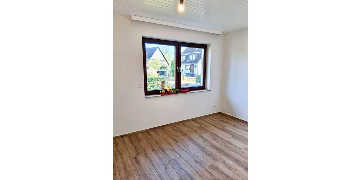 Mehrfamilienhaus, Wohnhaus Hamburg Niendorf - 8 Zimmer, 210 m&sup2;, 1.150.000&euro; | Angebot:26388787