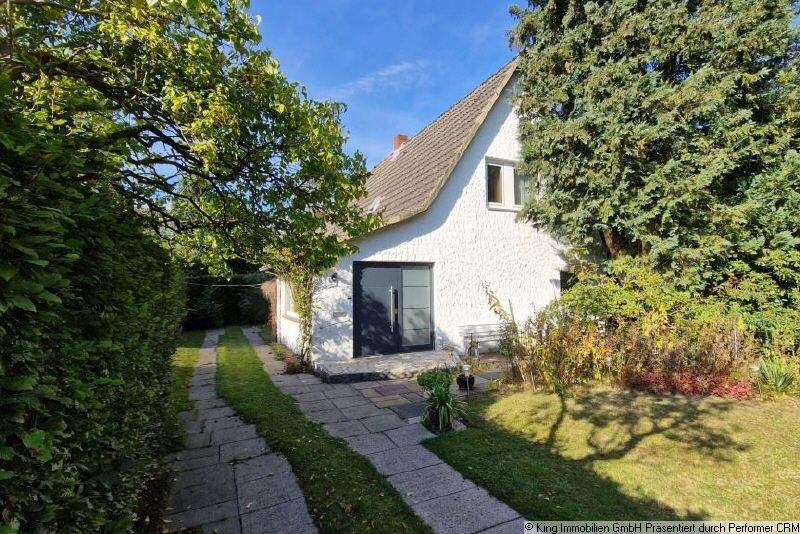 Mehrfamilienhaus, Wohnhaus Henstedt-Ulzburg Ulzburg - 4 Zimmer, 130 m&sup2;, 509.000&euro; | Angebot:25601189