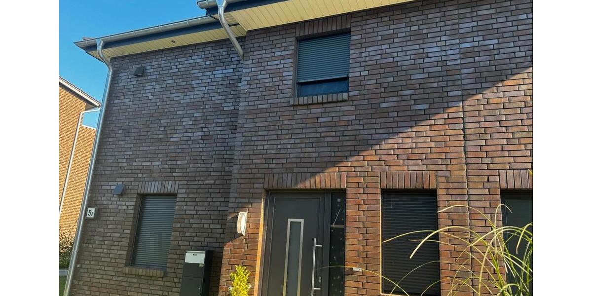 Doppelhaushälfte Beckdorf - 4 Zimmer, 125 m&sup2;, 1.599&euro; | Angebot:24497158