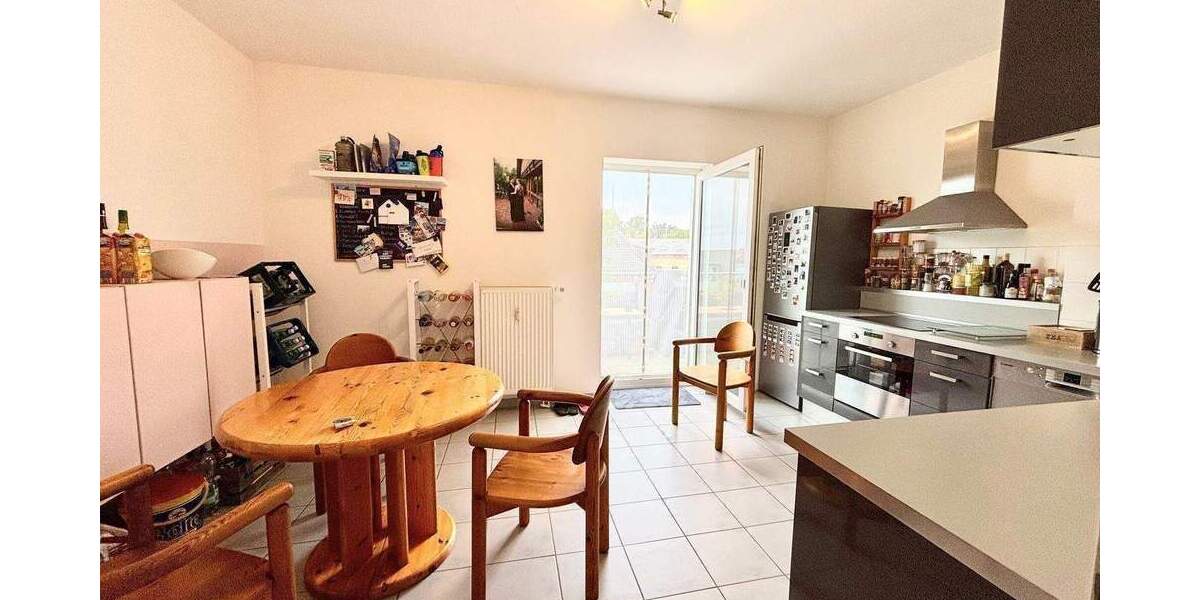 Attraktives Mehrfamilienhaus mit zusätzlichem Baufenster im Herzen von Bergedorf zimmer